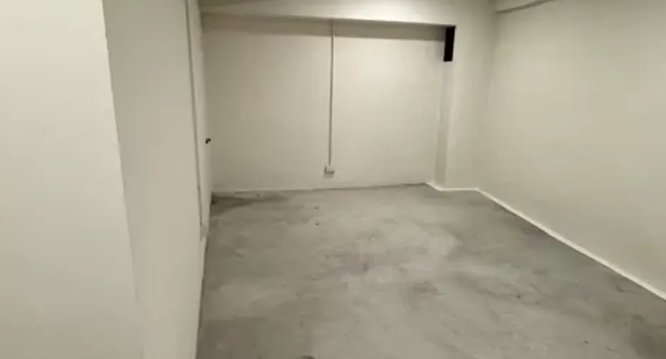For rent retail Space in Phra Khanong, Bangkok