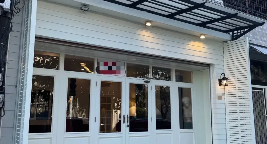 For rent 3 bedrooms retail Space in Bang Kapi, Bangkok
