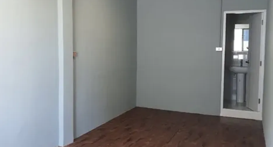 For rent retail Space in Phra Khanong, Bangkok