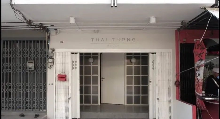 For rent 4 bedrooms office in Phra Khanong, Bangkok