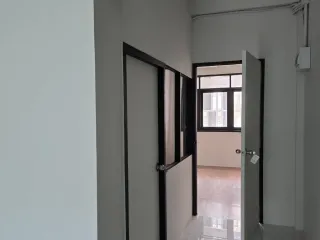 For rent 4 bedrooms office in Phra Khanong, Bangkok