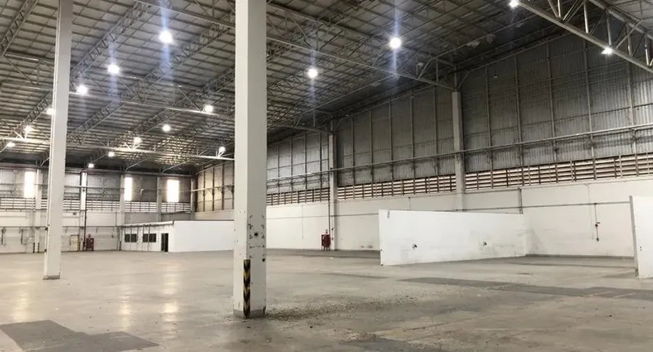 For rent warehouse in Bang Sao Thong, Samut Prakan