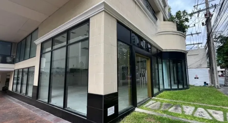 Gewerbefläche zur Miete in Watthana, Bangkok