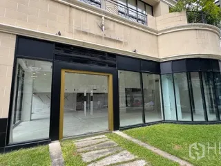 出租 商业空间 在 Watthana, 曼谷