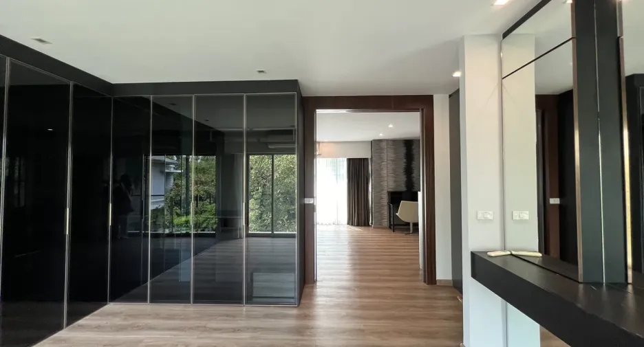 For rent 5 bedrooms house in Prawet, Bangkok