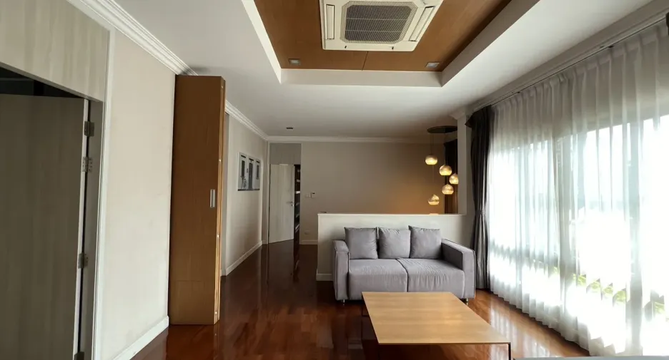 For rent 5 bedrooms house in Prawet, Bangkok