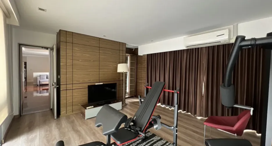 For rent 5 bedrooms house in Prawet, Bangkok