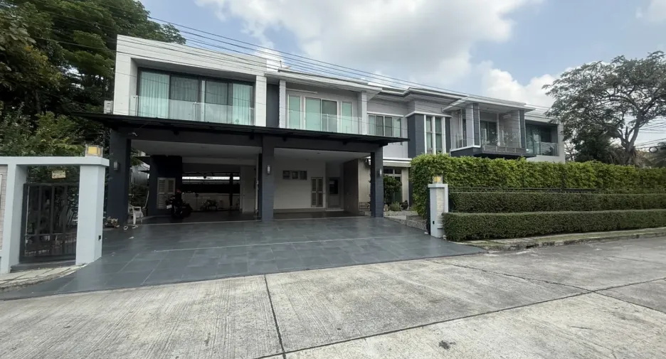 For rent 5 bedrooms house in Prawet, Bangkok