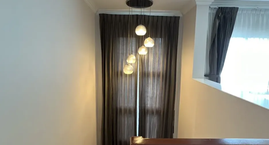 For rent 5 bedrooms house in Prawet, Bangkok