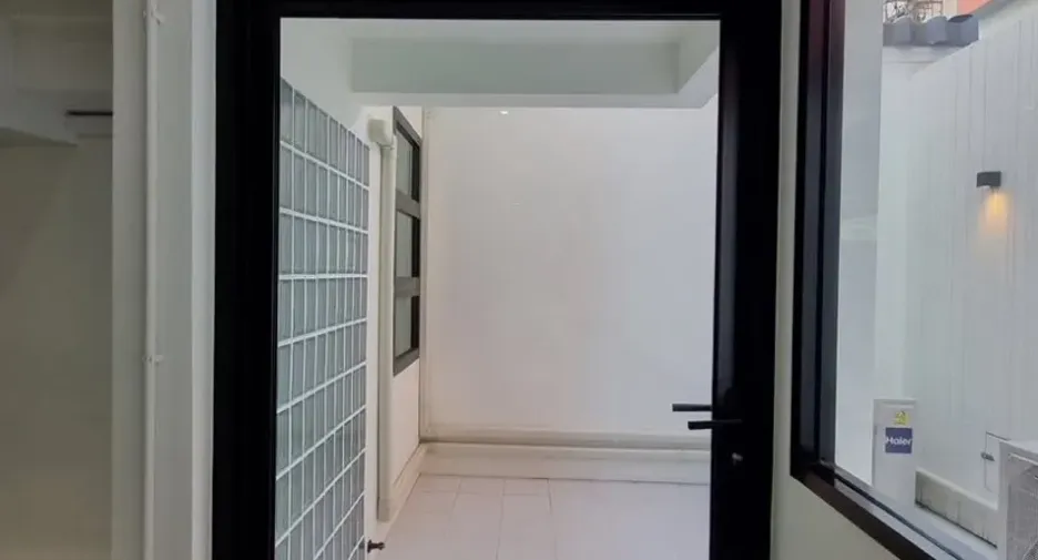 For rent 3 bedrooms house in Suan Luang, Bangkok