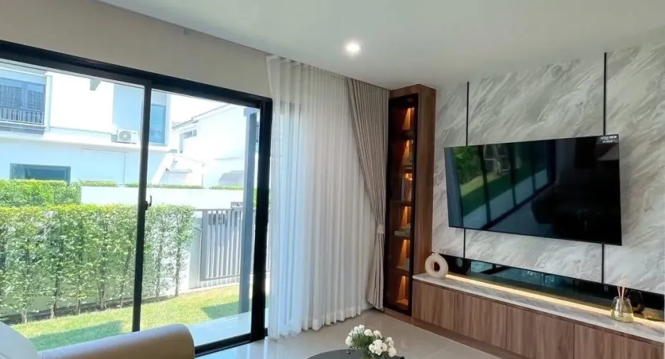 For rent 4 bedrooms house in Bang Phli, Samut Prakan