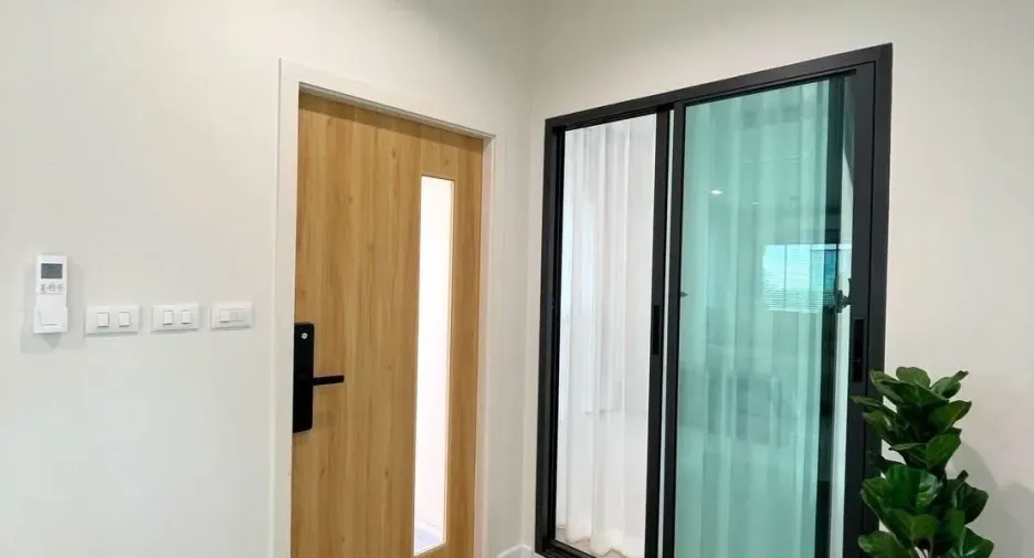 For rent 4 bedrooms house in Bang Phli, Samut Prakan