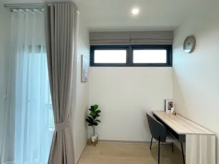 For rent 4 bedrooms house in Bang Phli, Samut Prakan