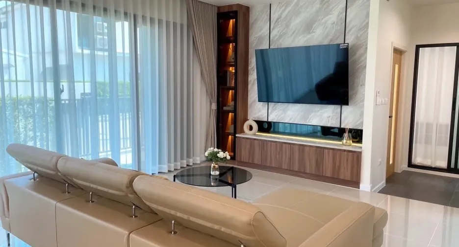 For rent 4 bedrooms house in Bang Phli, Samut Prakan