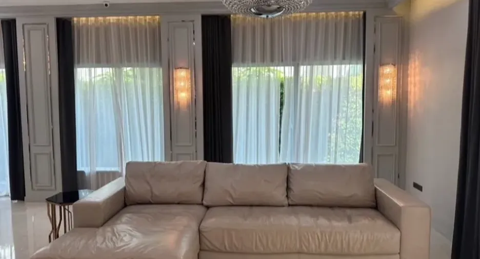 Haus zur Miete und zum Kauf mit 5 Zimmer in Prawet, Bangkok