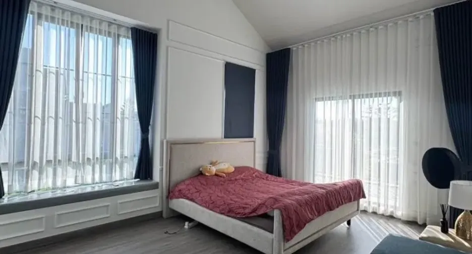 For rent and for sale 3 bedrooms house in Lat Krabang, Bangkok