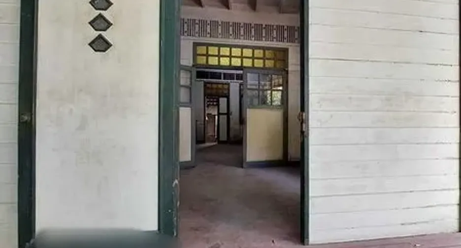 For rent studio house in Bang Rak, Bangkok