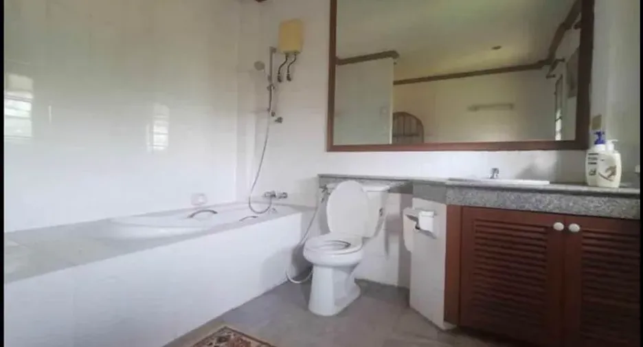 Haus zum Kauf mit 3 Zimmer in Min Buri, Bangkok