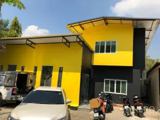 For sale 2 ベッドルーム house in Watthana, Bangkok
