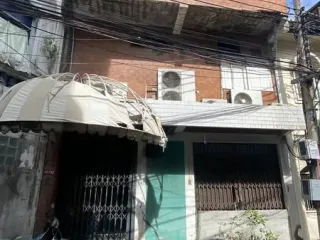 出售 5 卧室 商业空间 在 Watthana, 曼谷