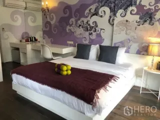 Аренда 6 спальни таунхаус в Кхлонг Тоеи, Бангкок
