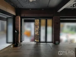 出租 商业空间 在 Bang Rak, 曼谷