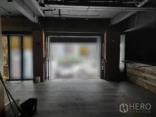 出租 商业空间 在 Bang Rak, 曼谷