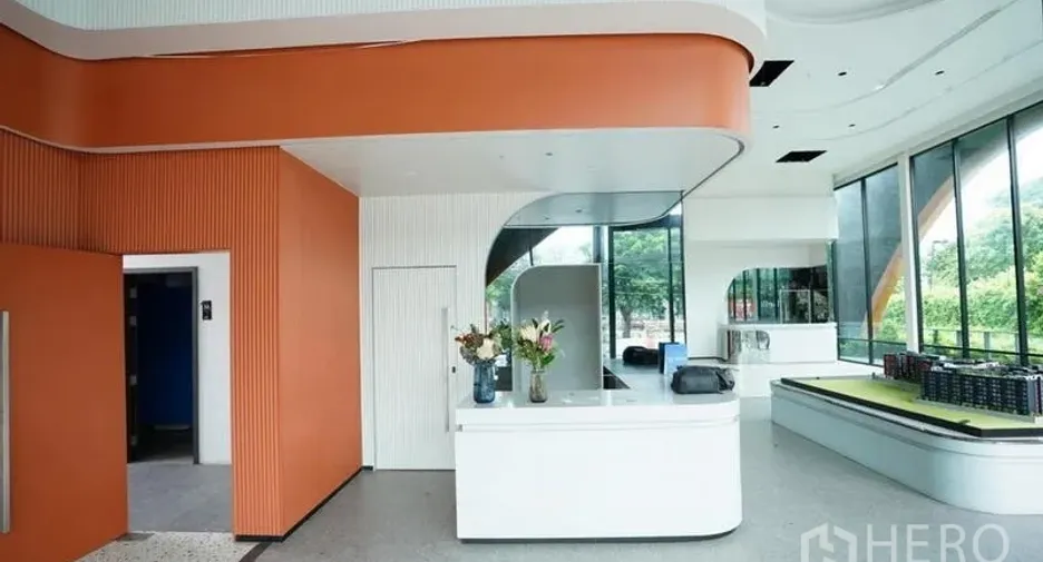 For rent retail Space in Phra Khanong, Bangkok