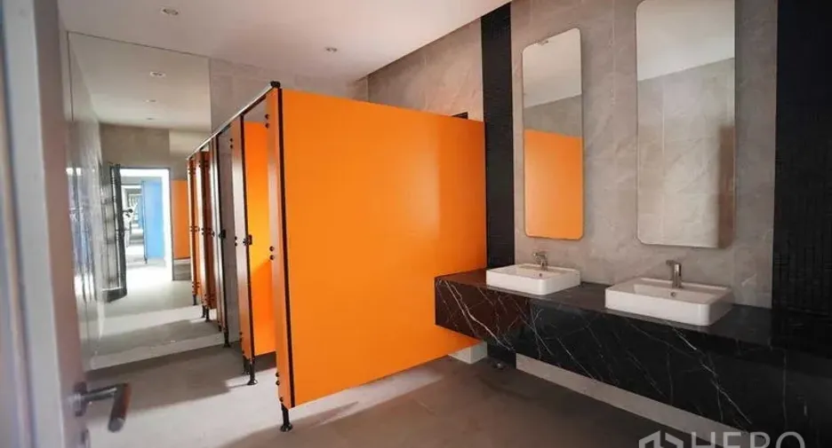 For rent retail Space in Phra Khanong, Bangkok