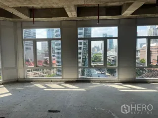 出租 商业空间 在 沙吞, 曼谷