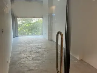 出租 商业空间 在 沙吞, 曼谷