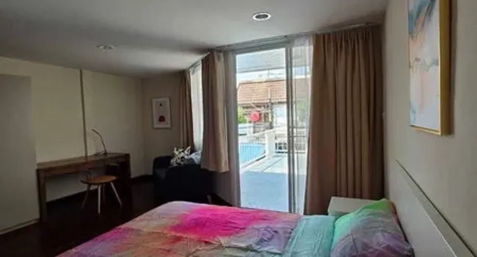 For rent 2 bedrooms townhouse in Bang Na, Bangkok