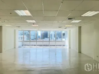 Аренда офис в Кхлонг Тоеи, Бангкок
