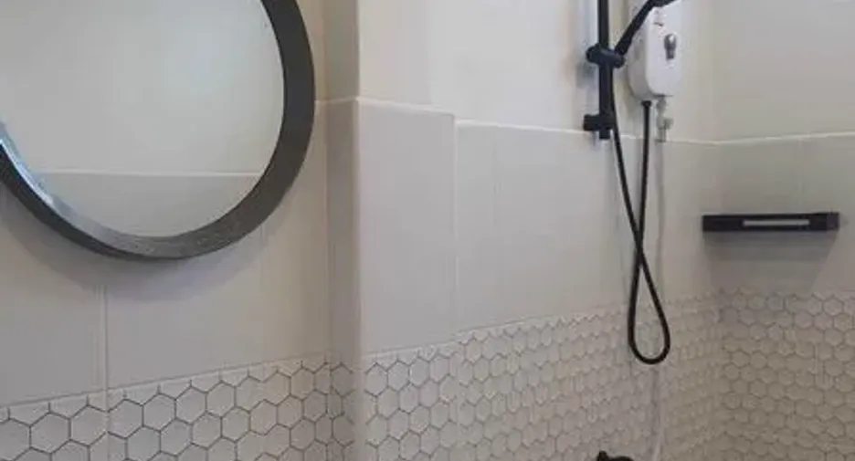 For rent 2 bedrooms house in Ratchathewi, Bangkok