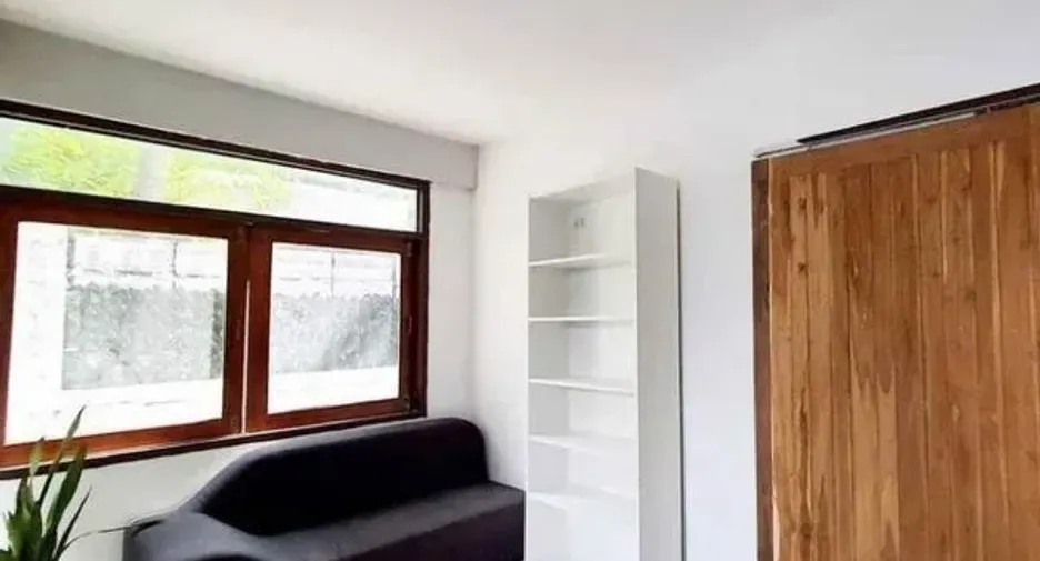 For rent 2 bedrooms house in Ratchathewi, Bangkok