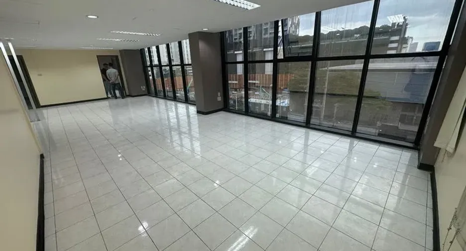 Büro zur Miete in Bang Rak, Bangkok