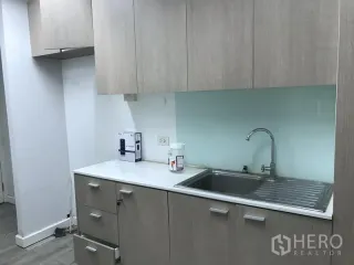 For rent retail Space in Pathum Wan, Bangkok