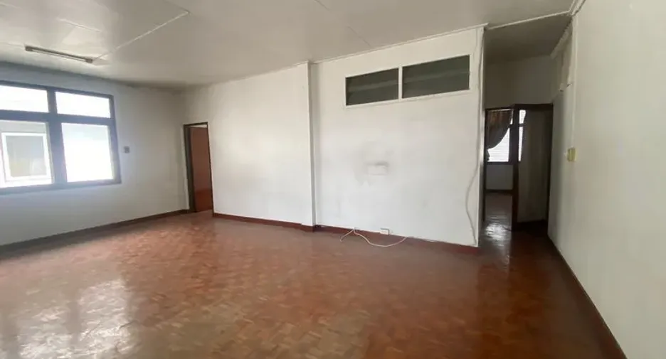 Büro zur Miete in Watthana, Bangkok