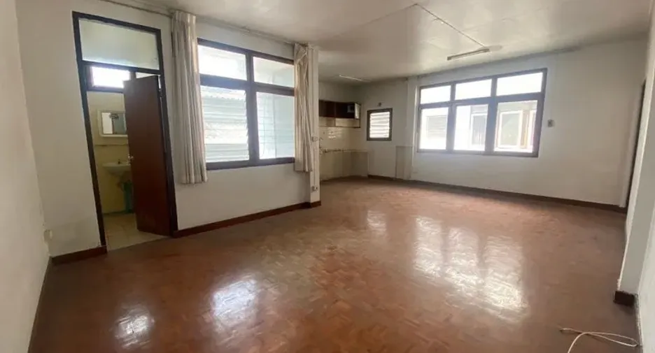 Büro zur Miete in Watthana, Bangkok
