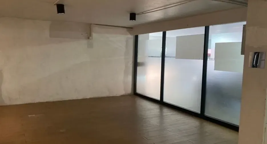 For rent retail Space in Khlong Toei, Bangkok