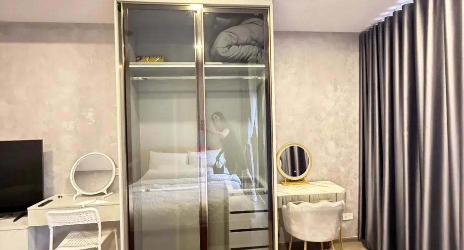 For sale and for rent studio condo in Huai Khwang, Bangkok