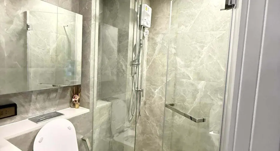 For sale and for rent studio condo in Huai Khwang, Bangkok