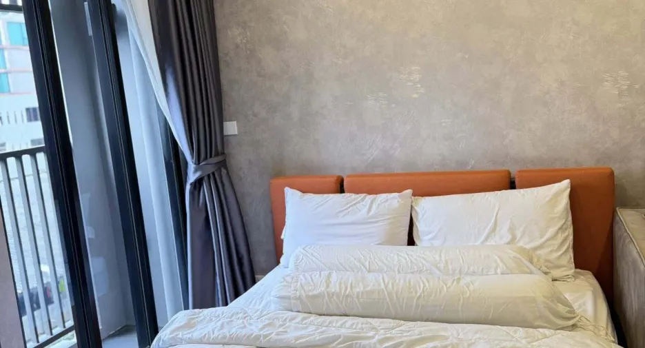For sale and for rent studio condo in Huai Khwang, Bangkok