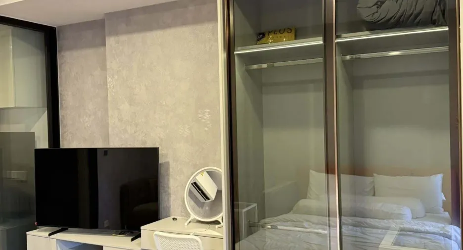For sale and for rent studio condo in Huai Khwang, Bangkok
