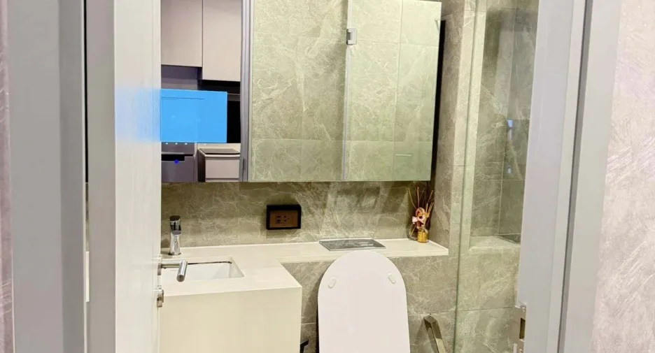 For sale and for rent studio condo in Huai Khwang, Bangkok