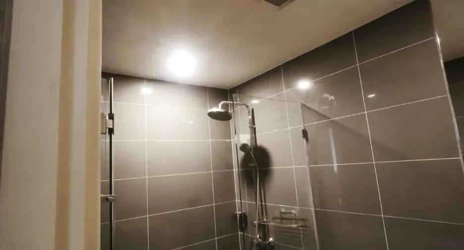 Wohnung zur Miete mit 1 Zimmer in Pathum Wan, Bangkok