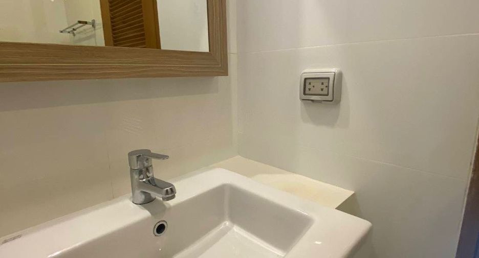 For rent 1 bed condo in Mueang Phuket, Phuket