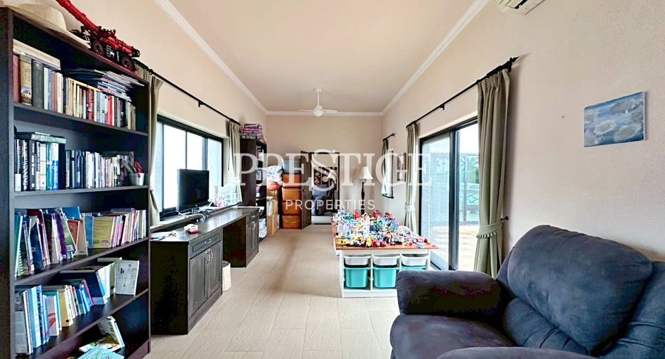 For rent 4 bedrooms house in Bang Lamung, Chonburi