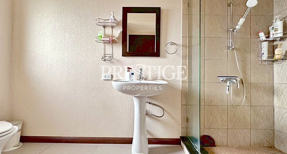 For rent 4 bedrooms house in Bang Lamung, Chonburi
