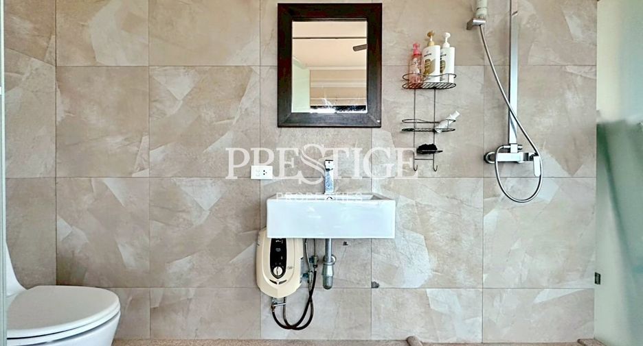 For rent 4 bedrooms house in Bang Lamung, Chonburi